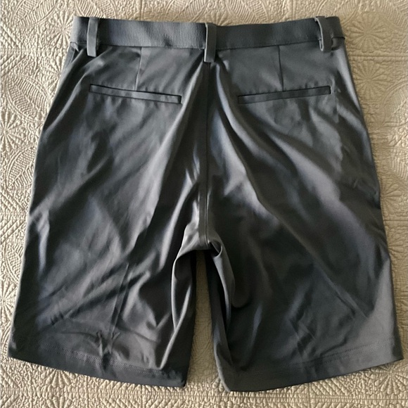 Haggar “Active Series” Golf ⛳️ Short - Picture 3 of 3